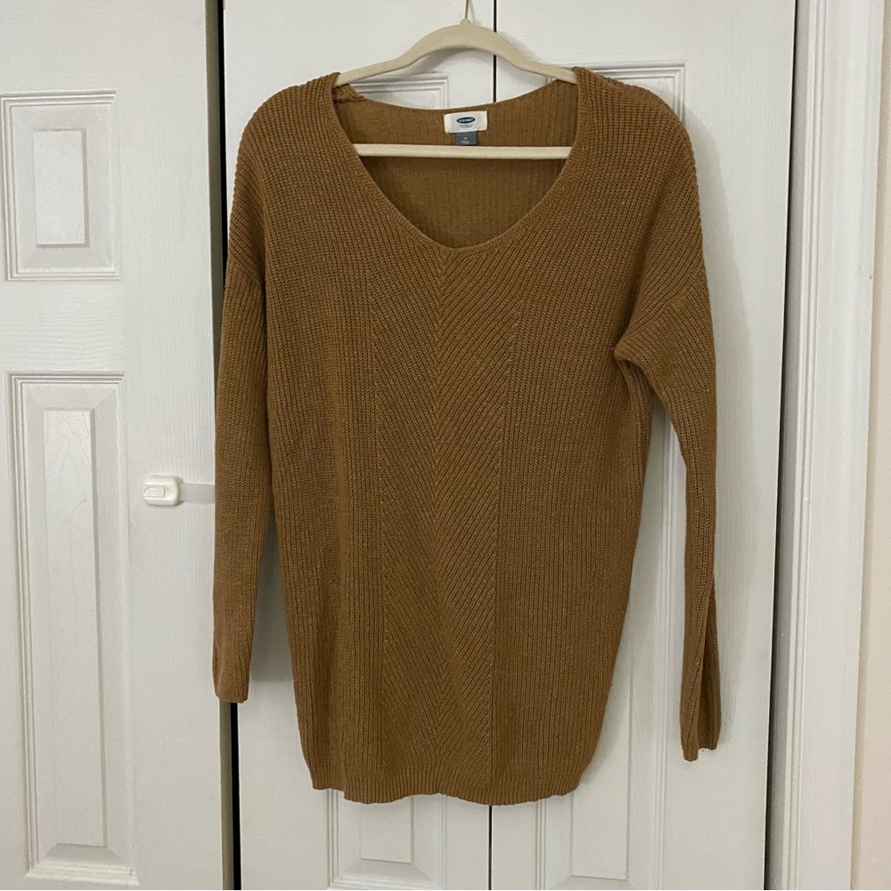 Old navy v neck sweater